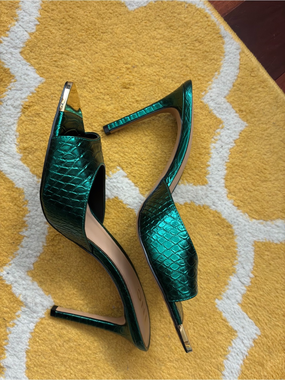 INC International Concepts Metallic Emerald Croc-Embossed High Heel Slides